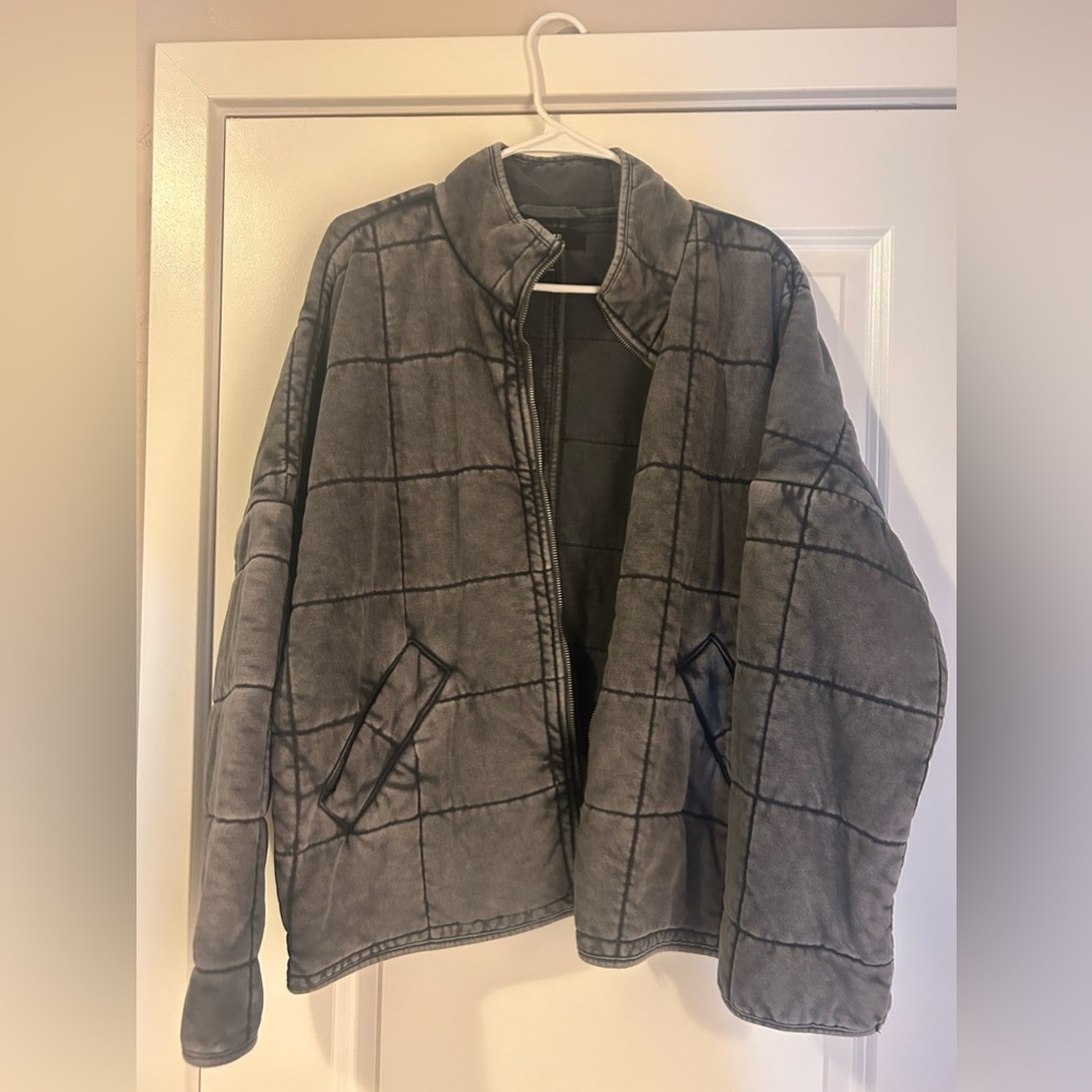 FOREVER 21 Quilted Jacket Oversized